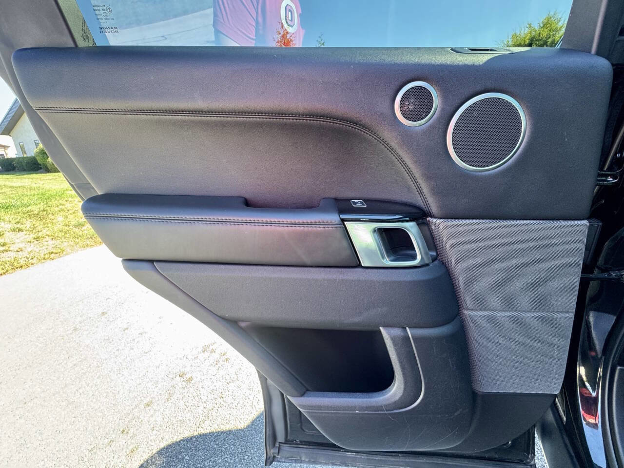 Used 2016 Land Rover Range Rover Sport HSE image 29