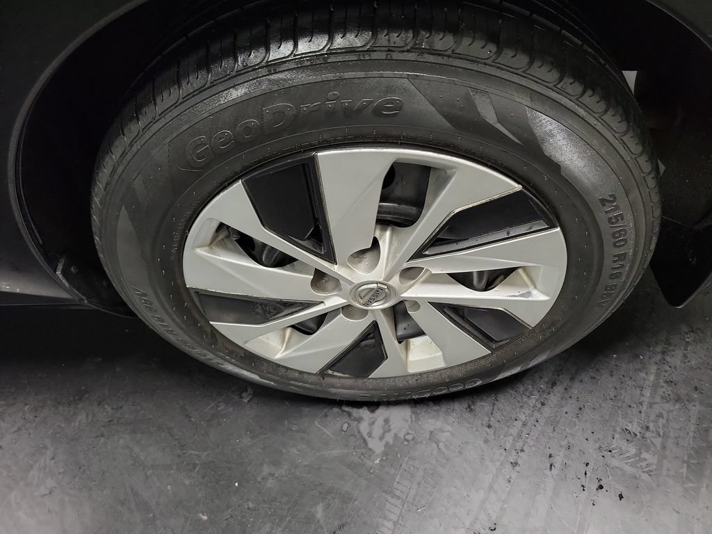 Used 2019 Nissan Altima 2.5 S FWD image 10