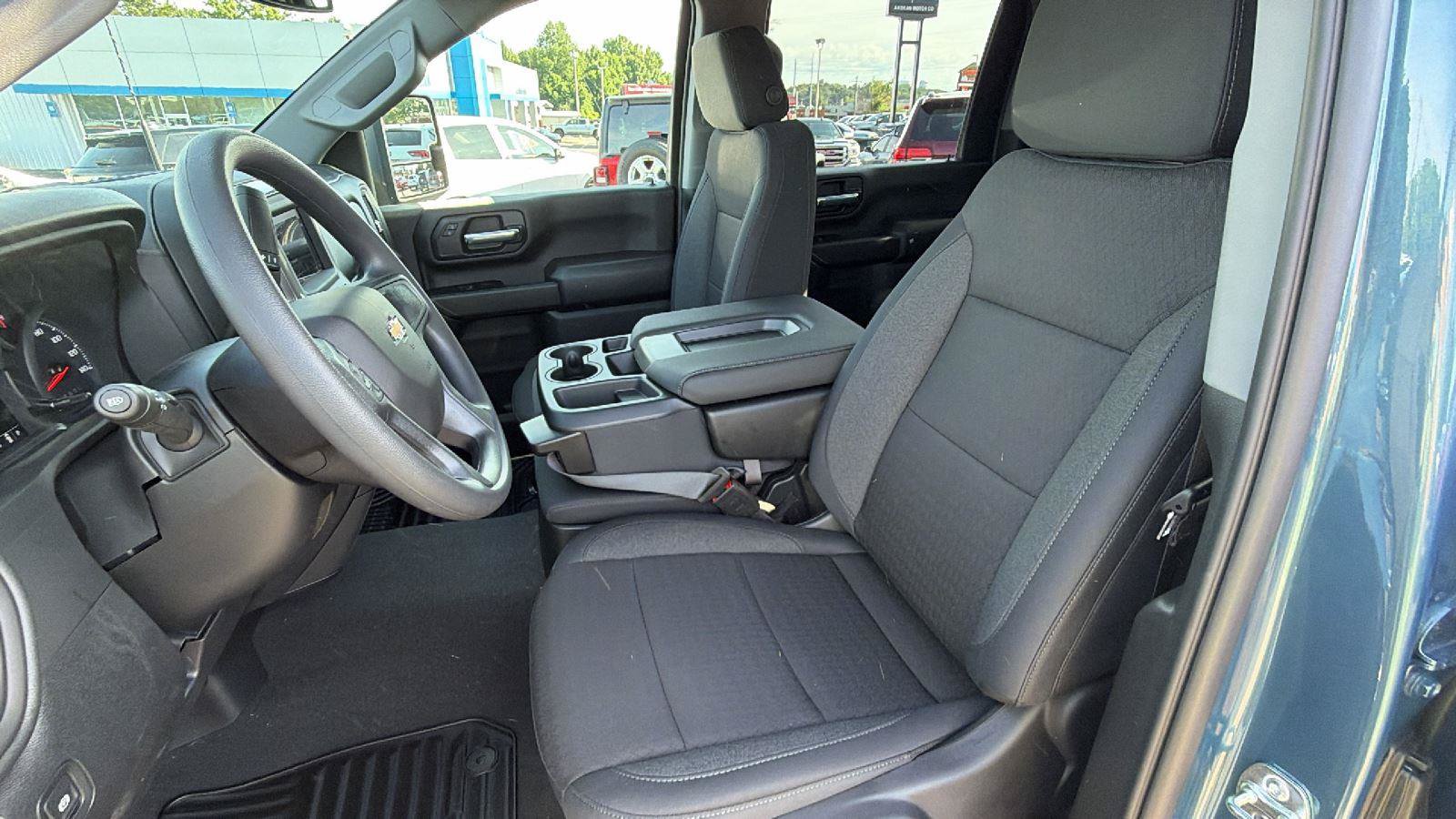 New 2026 Chevrolet Silverado 2500 Custom w/ Custom Value Package AWD/4WD image 3