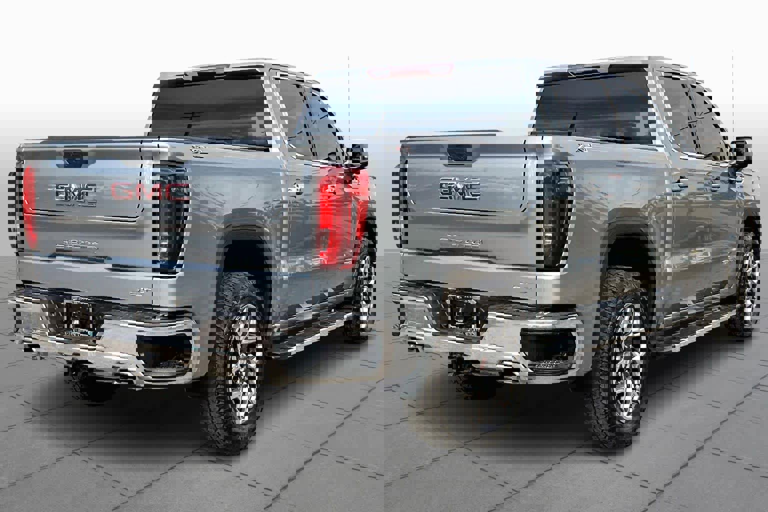 Used 2023 GMC Sierra 1500 SLT w/ SLT Premium Package AWD/4WD image 14