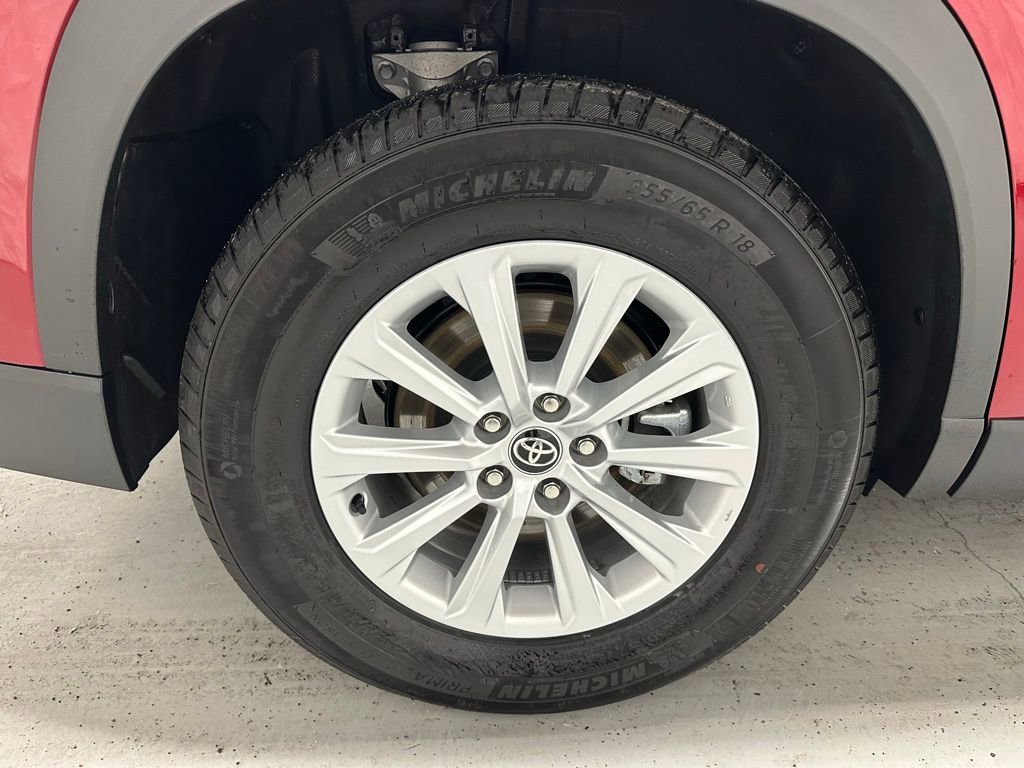 Used 2025 Toyota Grand Highlander FWD image 71