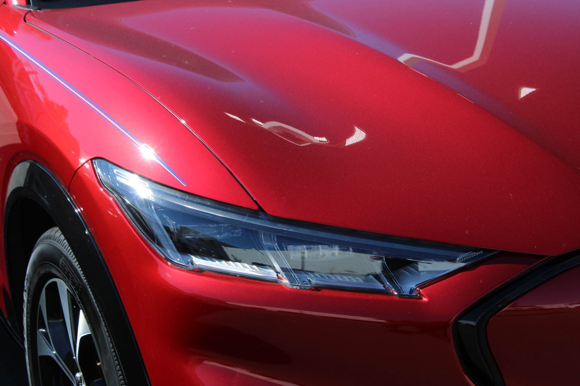 Used 2021 Ford Mustang Mach-E Premium RWD image 5