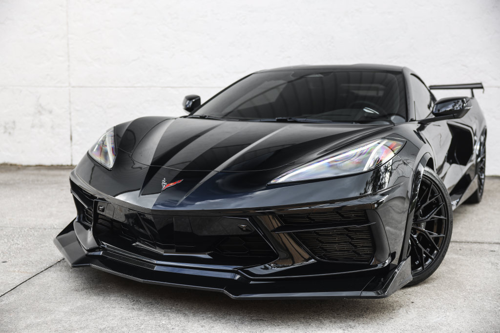 Used 2025 Chevrolet Corvette Stingray Preferred Cpe RWD image 12