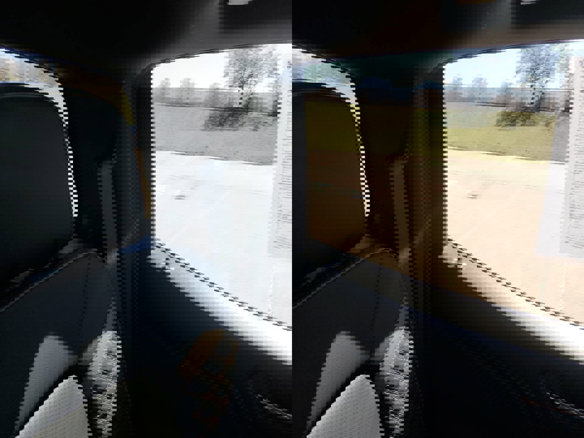 Used 2025 GMC Canyon Denali image 15