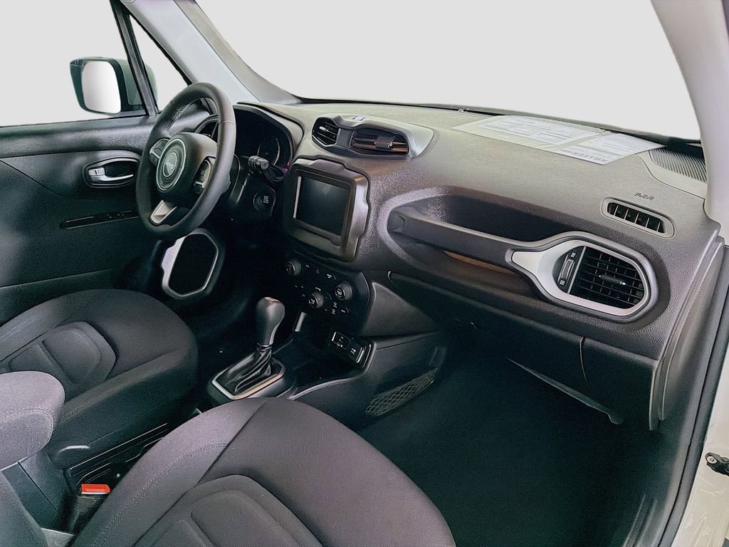 Used 2019 Jeep Renegade Latitude image 28