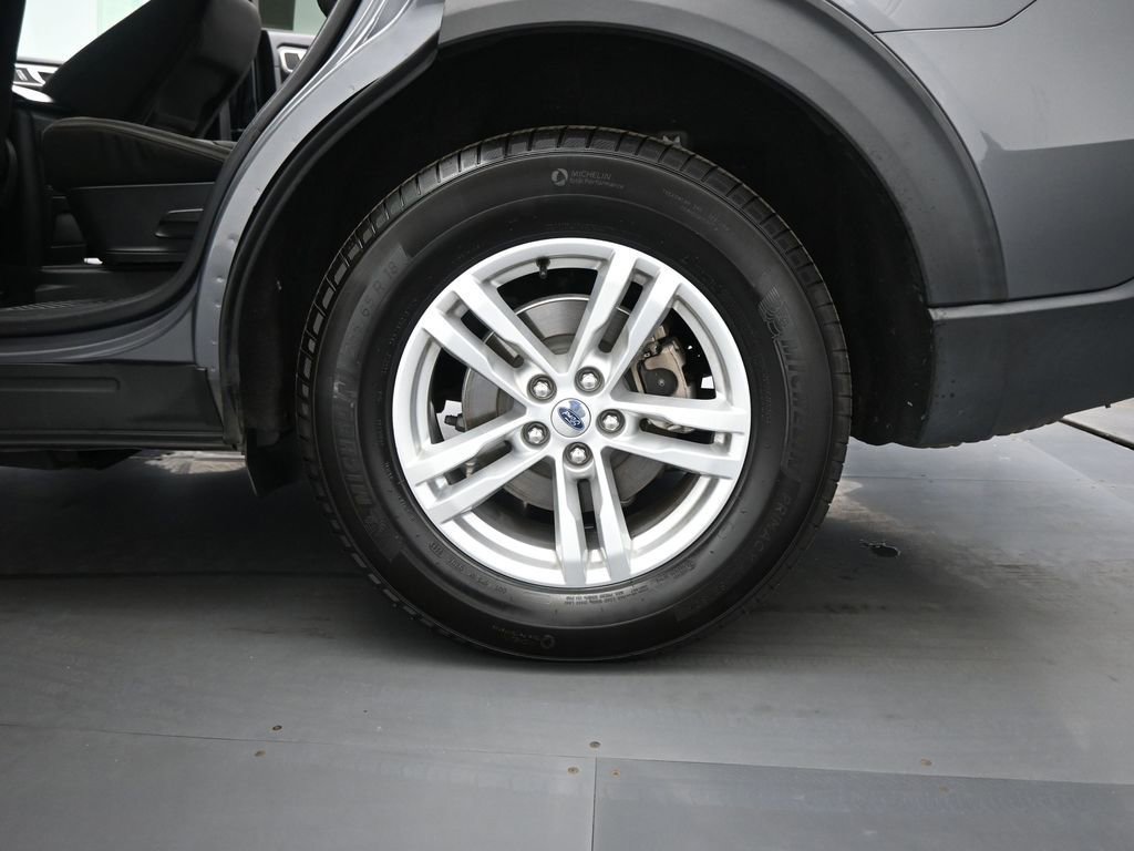 Certified 2022 Ford Explorer XLT w/ Class IV Trailer Tow Package image 24