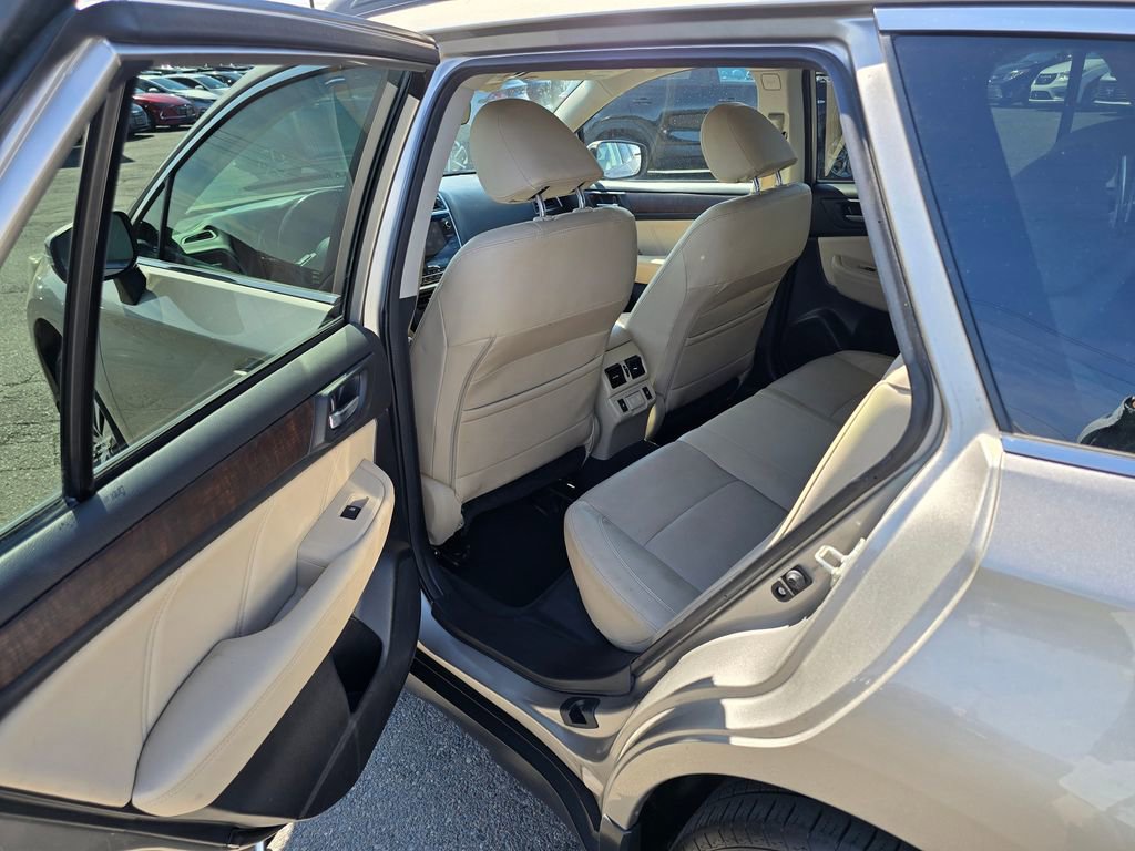 Used 2019 Subaru Outback 2.5i Limited image 15