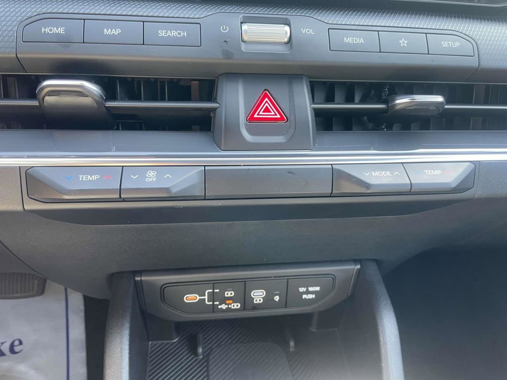 Used 2025 Kia K4 GT-Line w/ GT-Line Sunroof Package image 38