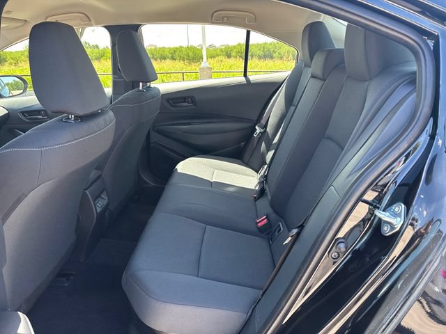 Used 2026 Toyota Corolla LE FWD image 11