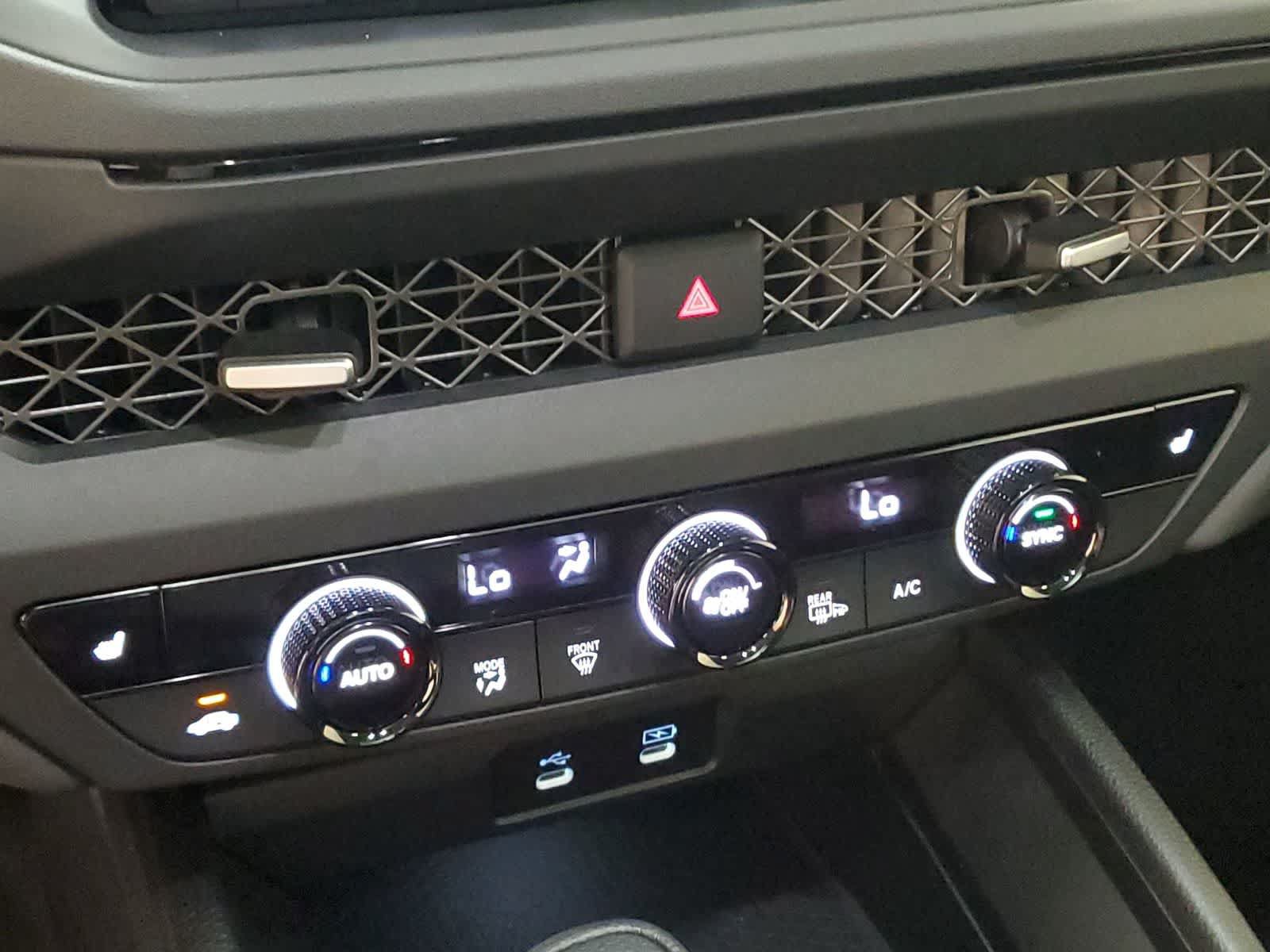Used 2025 Honda Accord SE image 30