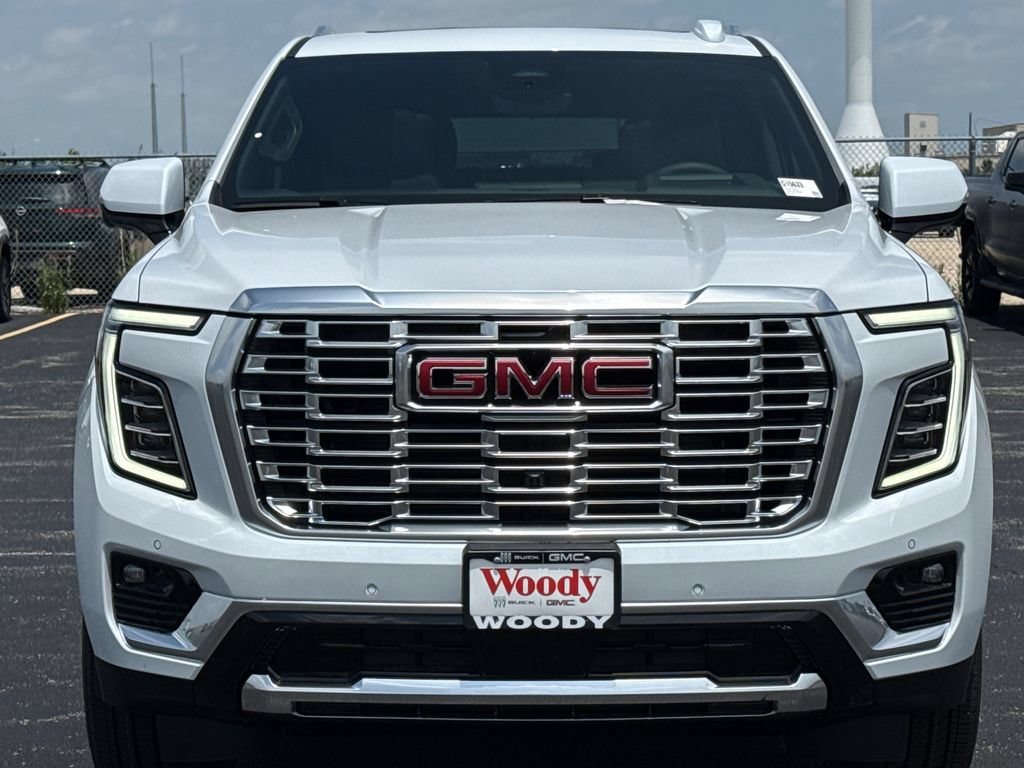 New 2026 GMC Yukon XL Denali w/ Denali Reserve Package AWD/4WD image 4