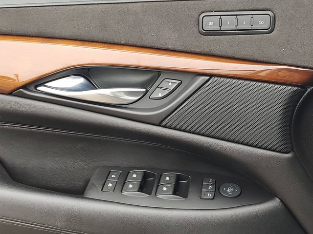Used 2019 Cadillac Escalade Premium Luxury RWD image 22