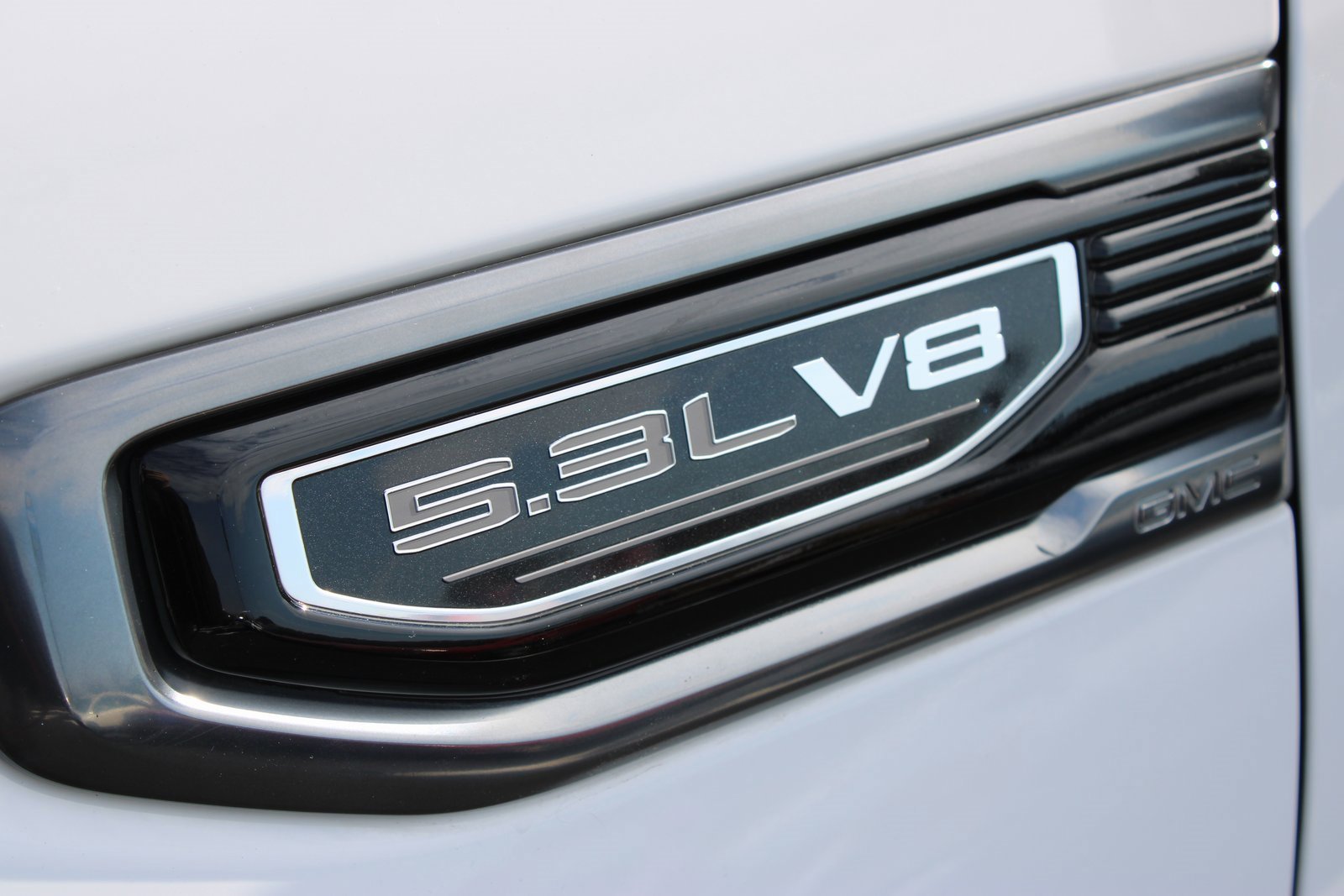 Used 2019 GMC Sierra 1500 AT4 w/ AT4 Premium Package image 29