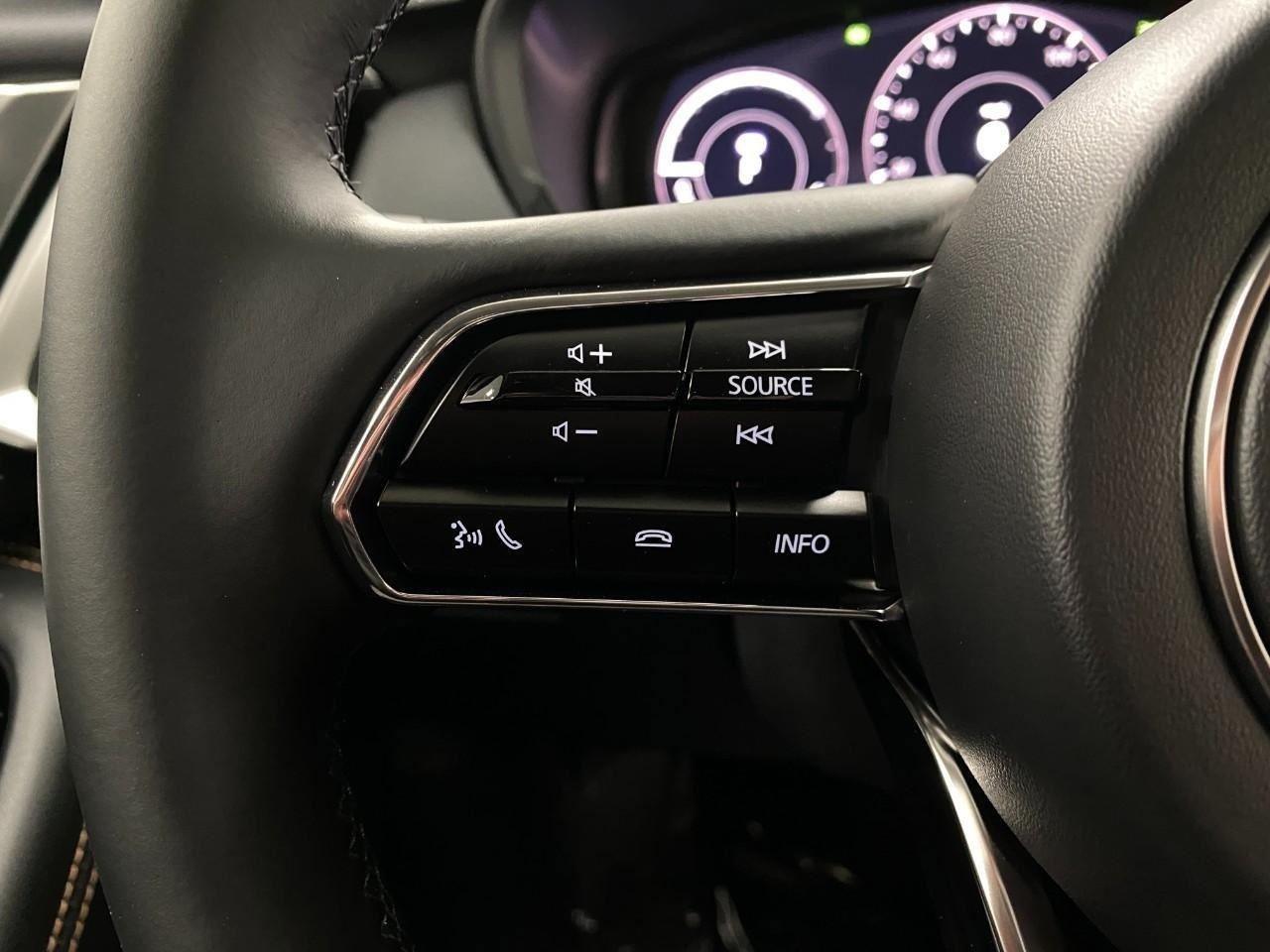 New 2025 MAZDA CX-90 Plug-In Hybrid w/Premium Sport AWD/4WD image 49