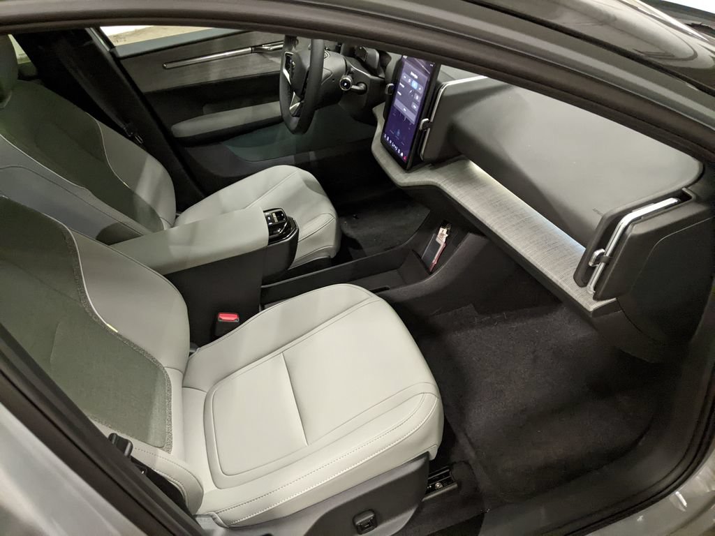 New 2026 Volvo EX30 Cross Country Ultra w/ Protection Package Premier AWD/4WD image 22