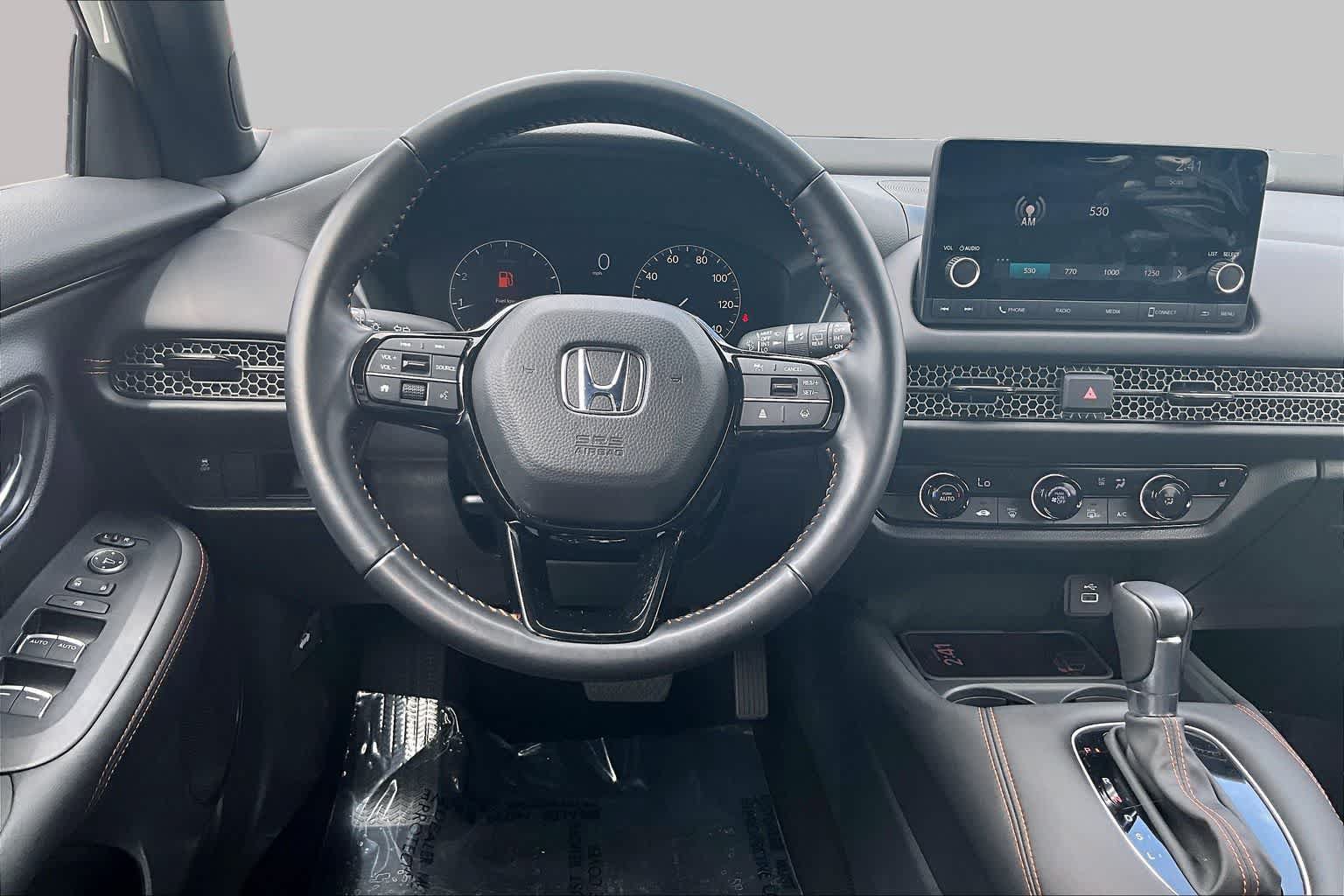 Certified 2025 Honda HR-V Sport image 6