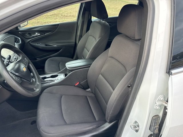 Used 2024 Chevrolet Malibu LT image 16