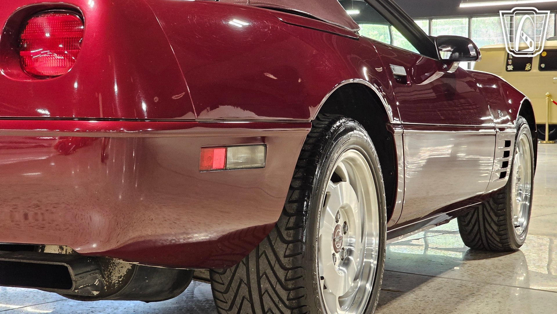 Used 1993 Chevrolet Corvette Convertible image 38