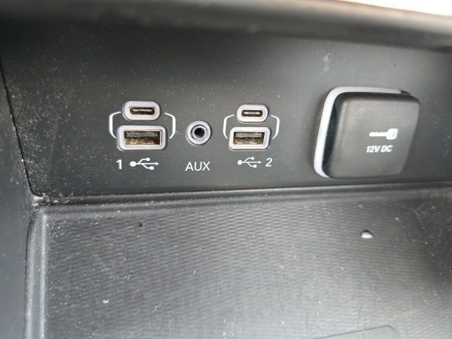 Used 2024 Jeep Grand Cherokee L Laredo image 21