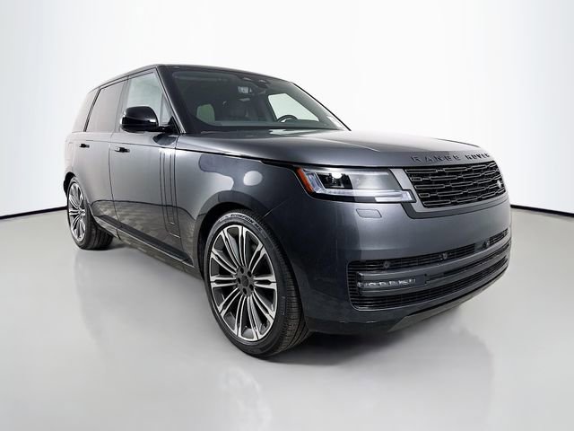 New 2026 Land Rover Range Rover SE image 3