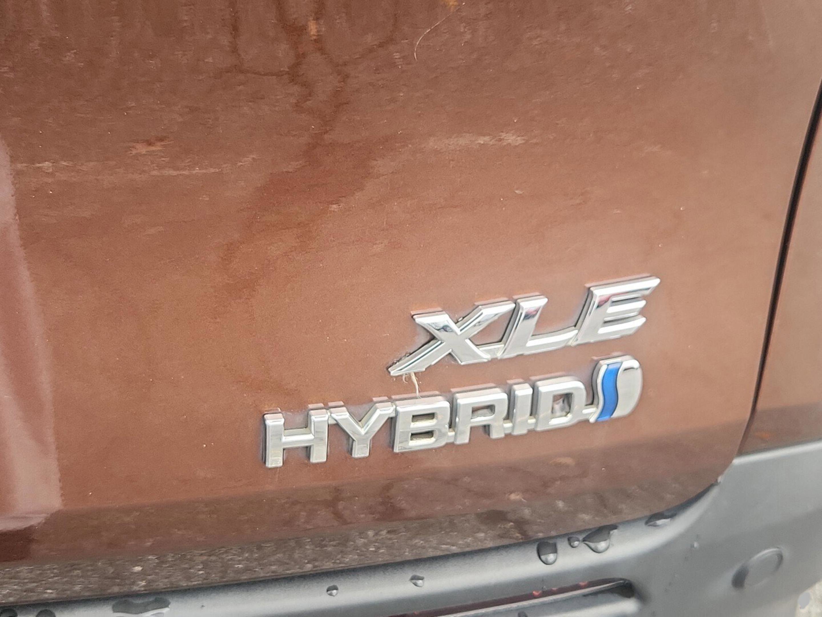 Used 2021 Toyota Sienna XLE FWD image 30