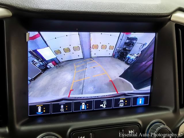 Certified 2023 GMC Terrain SLT w/ Infotainment Package II AWD/4WD image 17