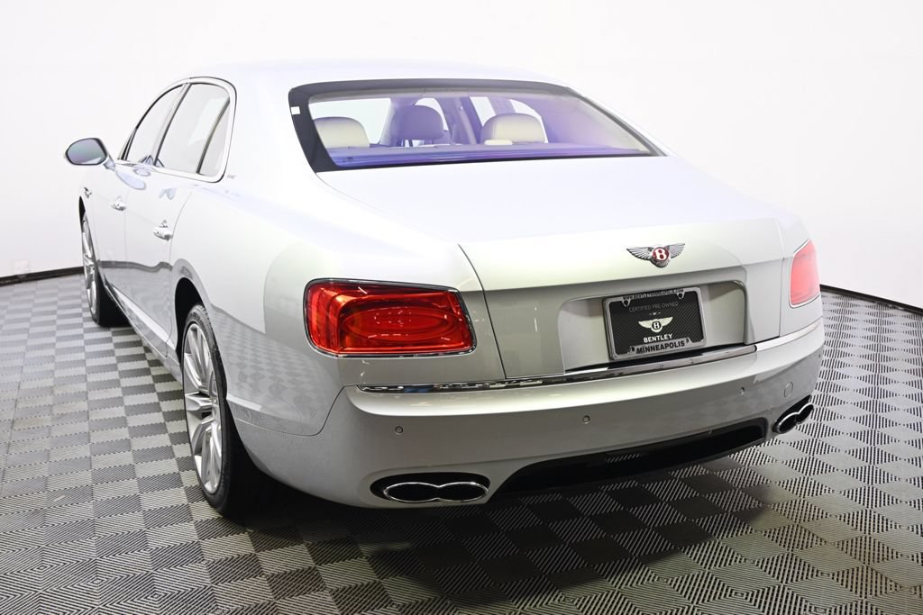 Used 2017 Bentley Flying Spur S V8 AWD/4WD image 4