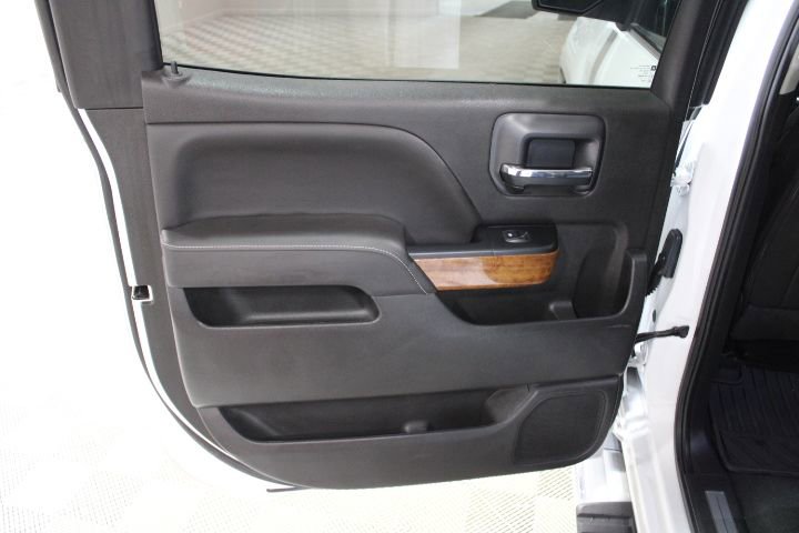 Used 2018 Chevrolet Silverado 1500 High Country AWD/4WD image 20