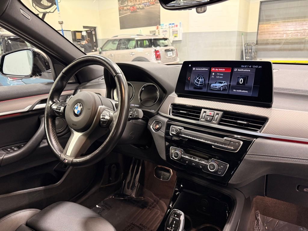 Used 2022 BMW X2 M35i w/ Premium Package image 31