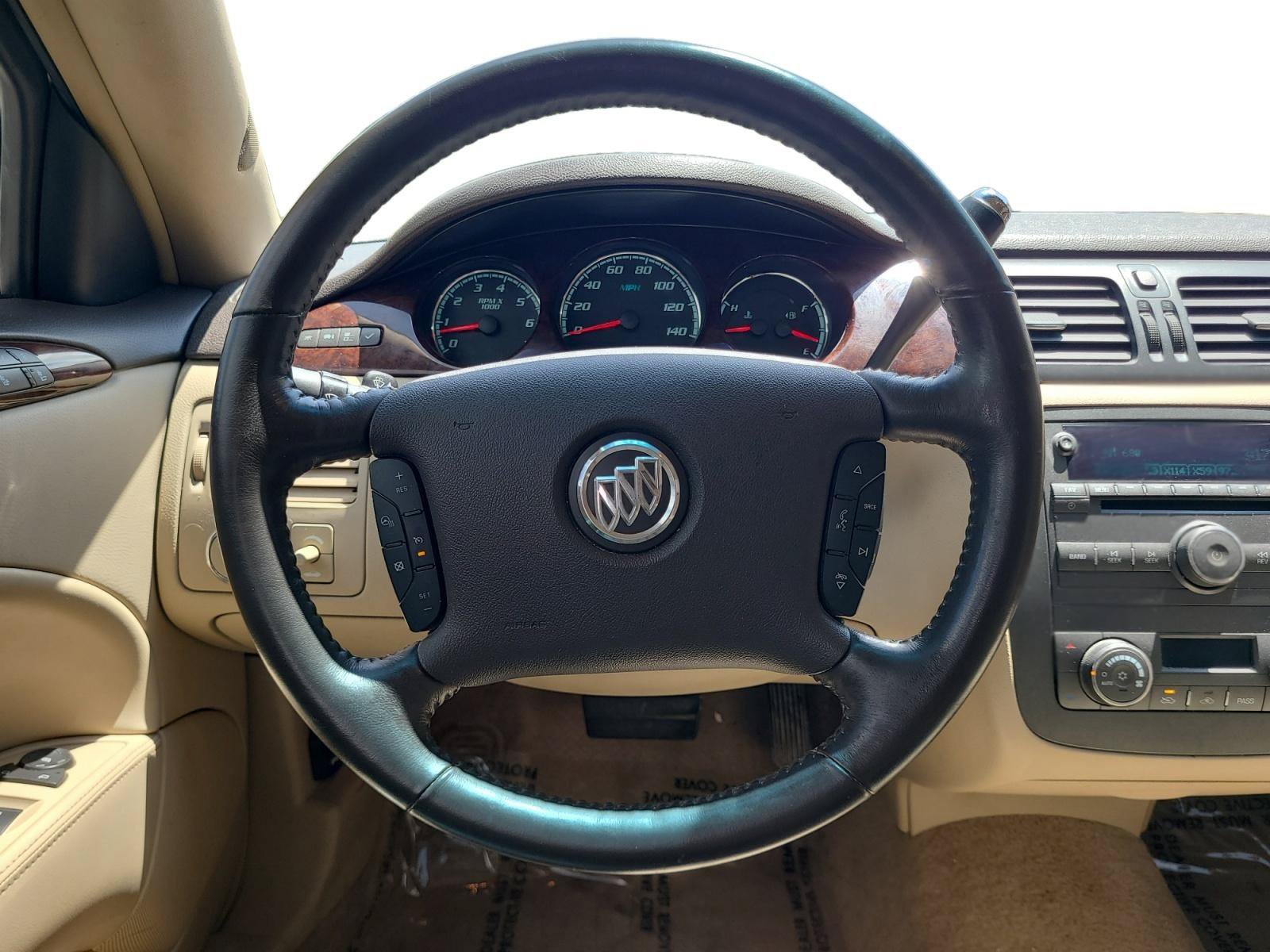 Used 2010 Buick Lucerne CXL w/ Driver Confidence Package FWD image 12