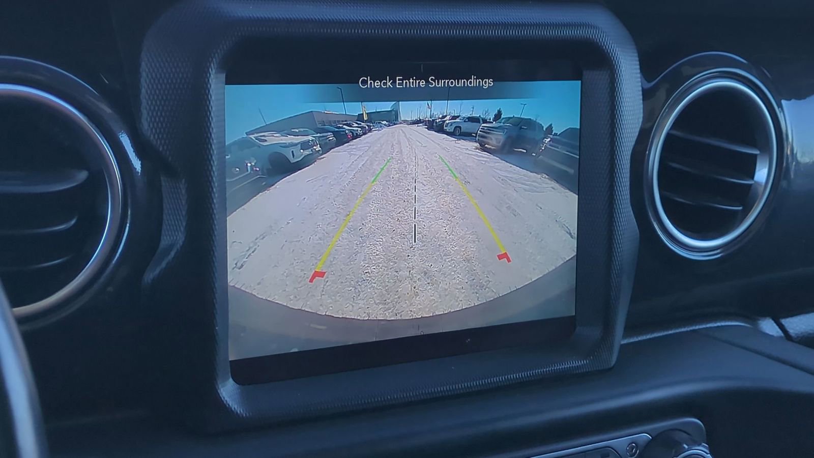 Used 2021 Jeep Wrangler Unlimited Sahara image 30