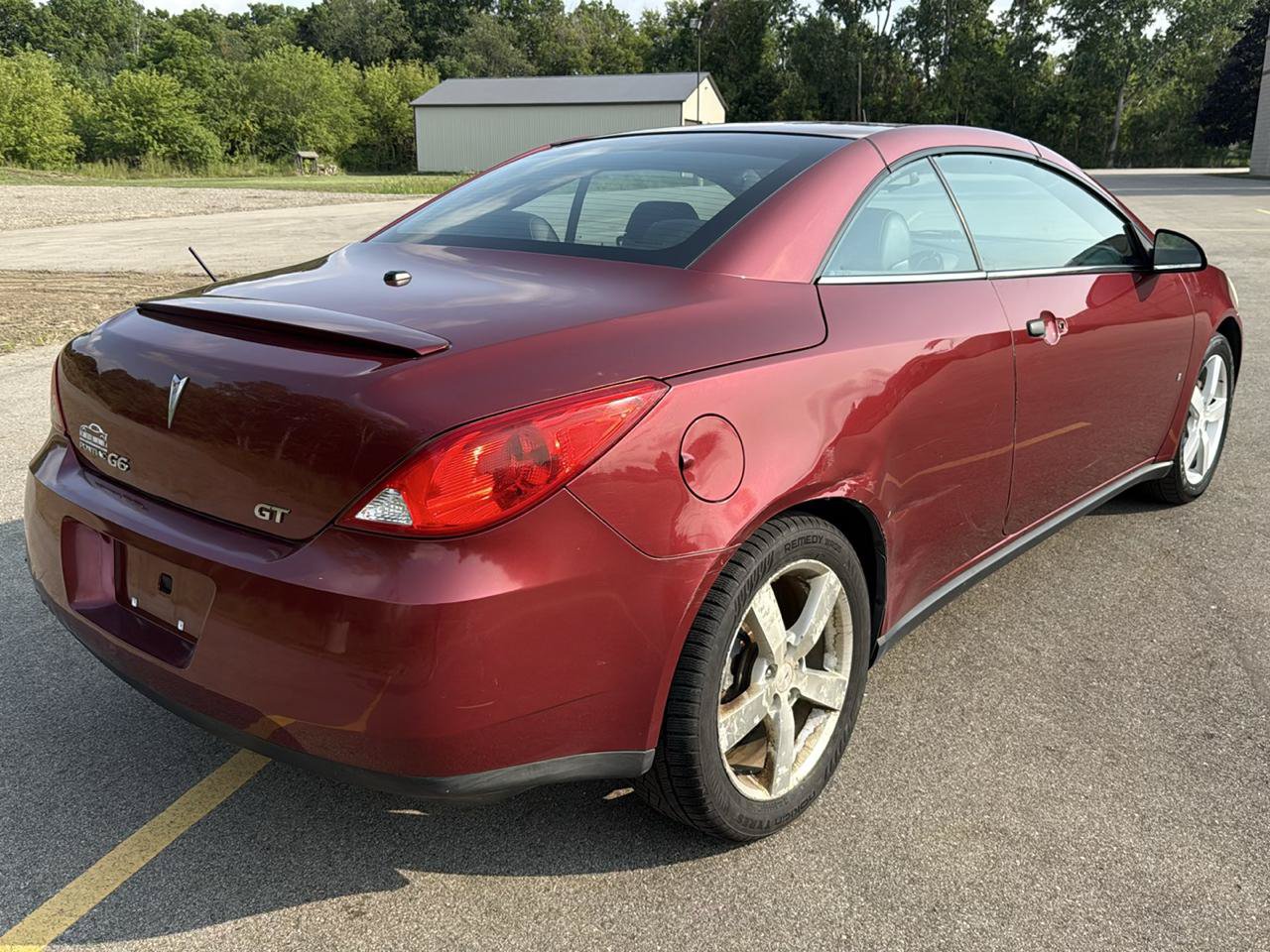 Used 2008 Pontiac G6 GT w/ Premium Package FWD image 5