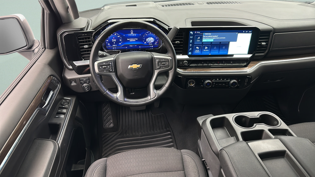 Used 2024 Chevrolet Silverado 1500 LT AWD/4WD image 12