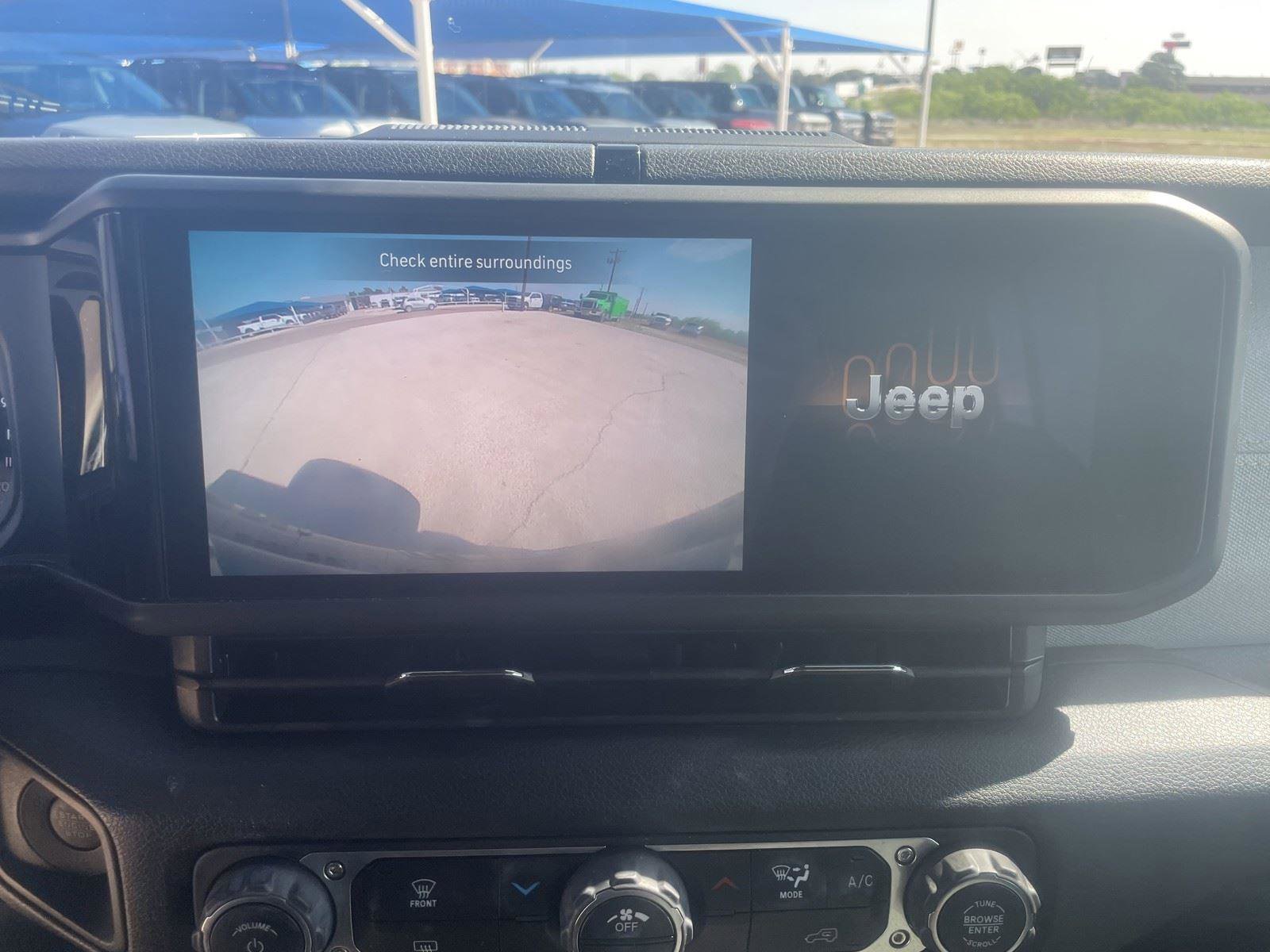 Used 2024 Jeep Wrangler Unlimited Sport AWD/4WD image 22