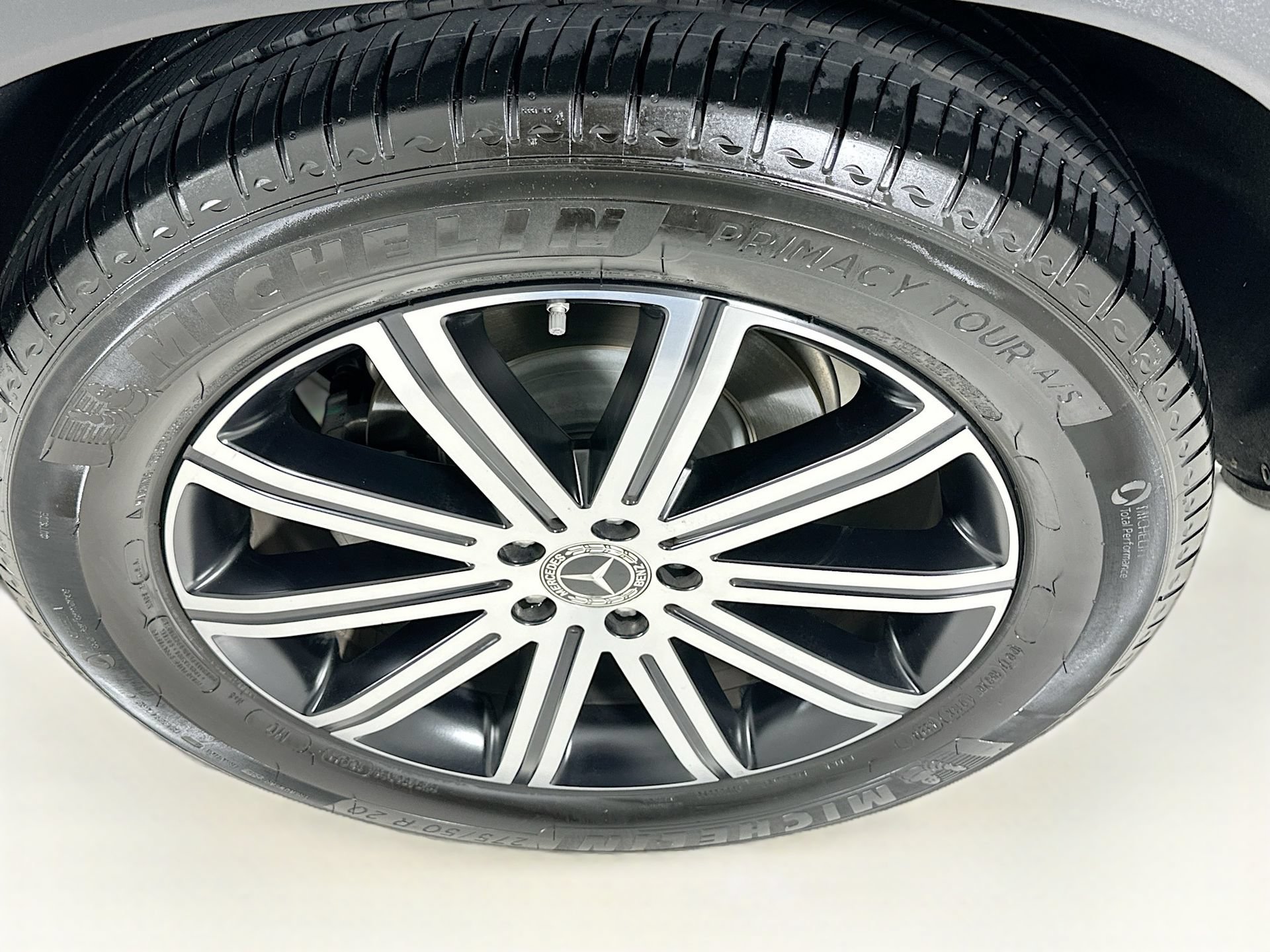 Certified 2025 Mercedes-Benz GLE 350 4MATIC image 34