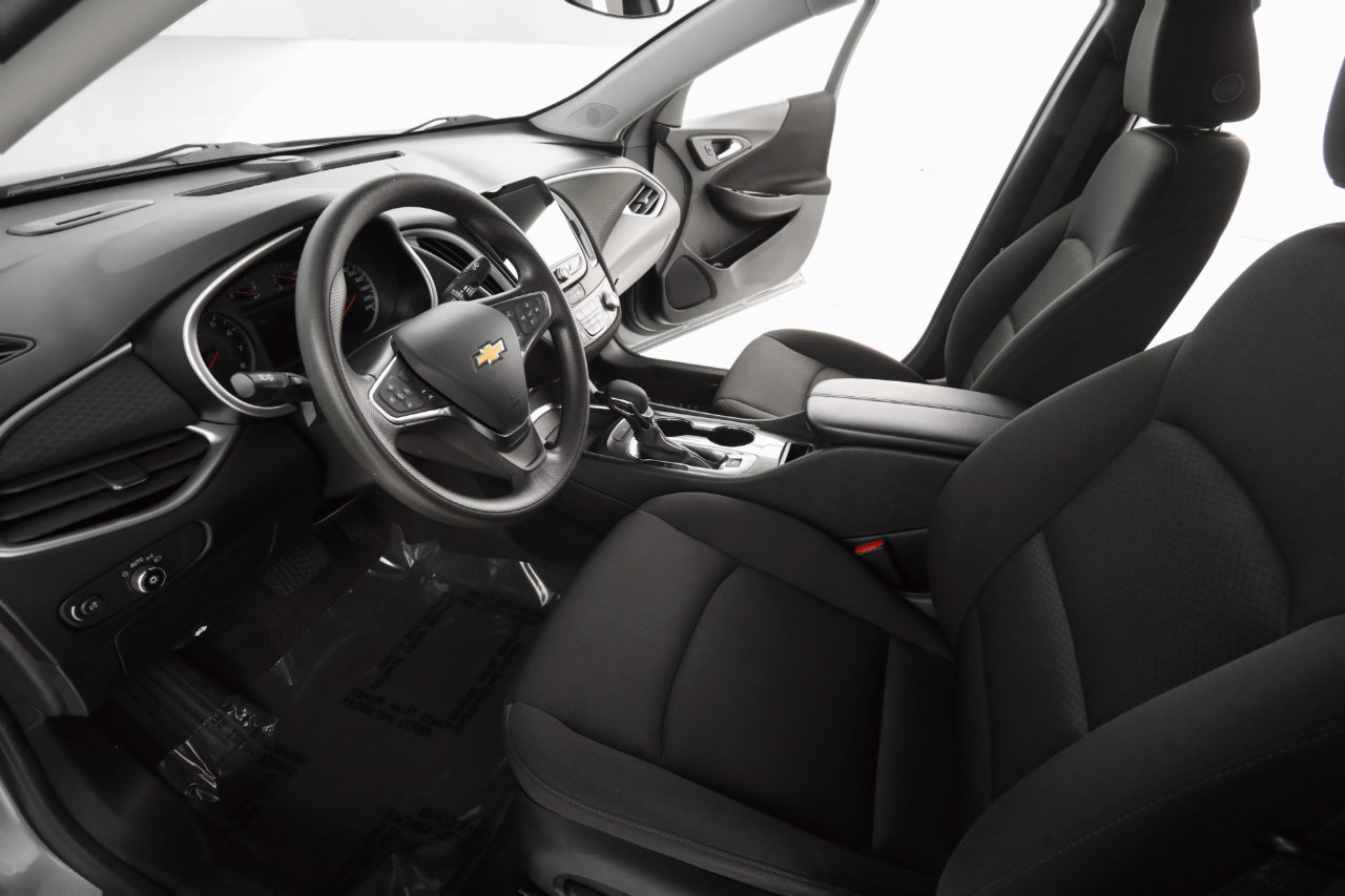 Used 2023 Chevrolet Malibu LT image 13
