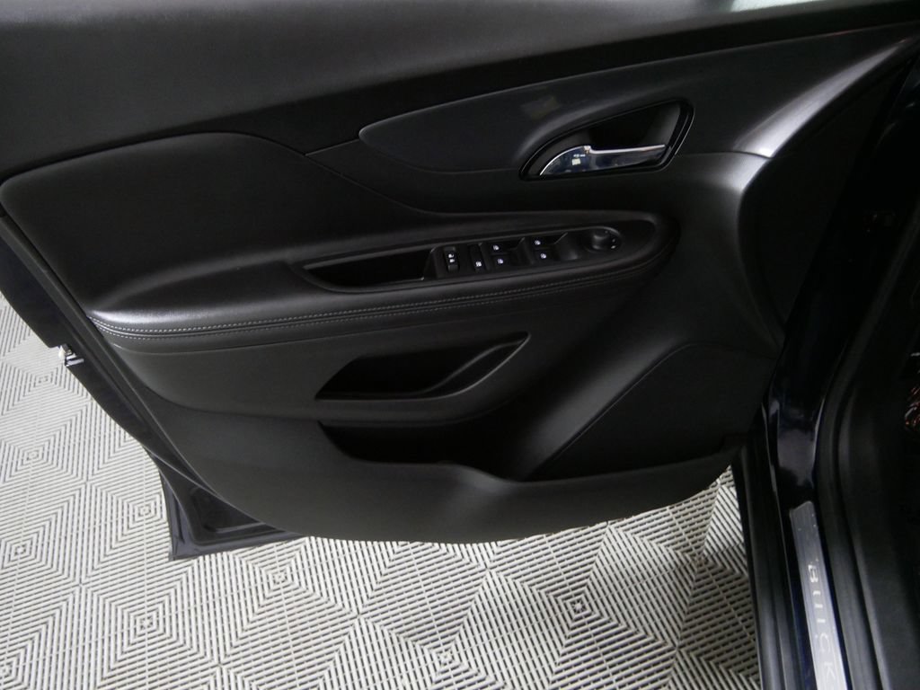 Used 2022 Buick Encore Preferred w/ Safety Package FWD image 15