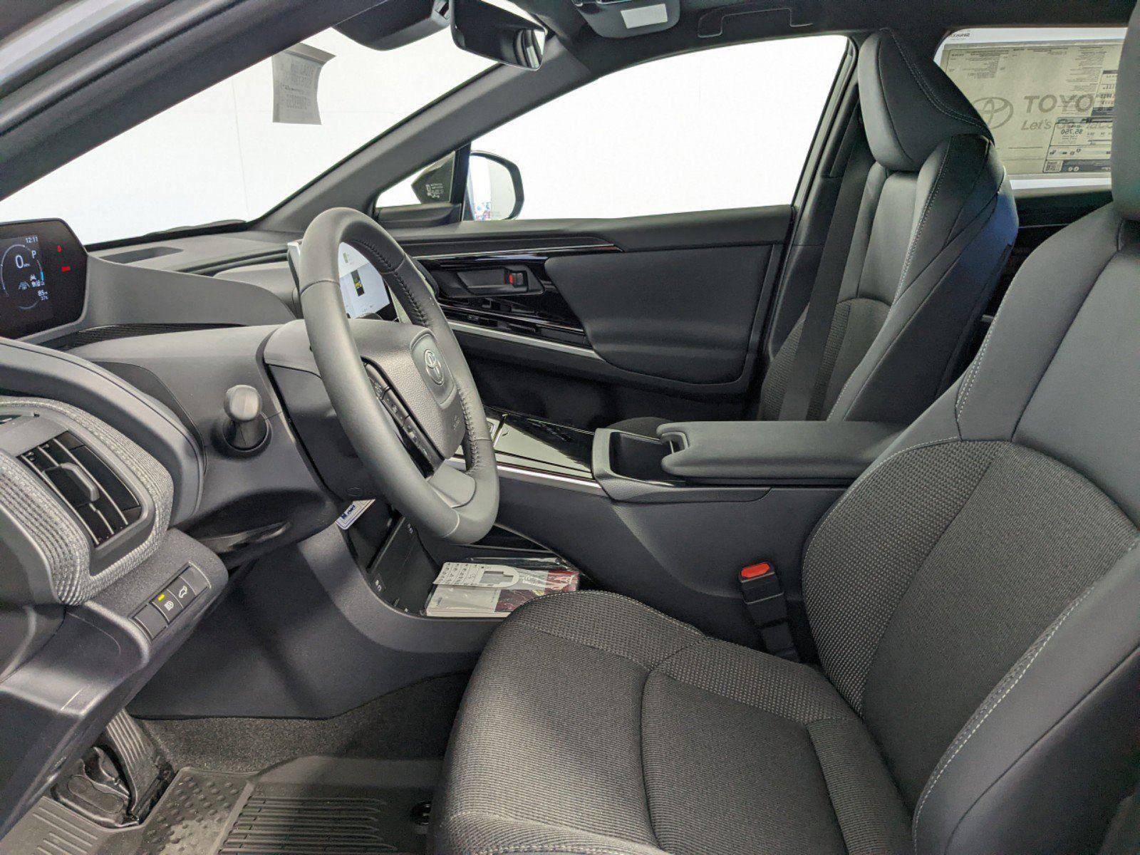 New 2025 Toyota bZ4X AWD image 10