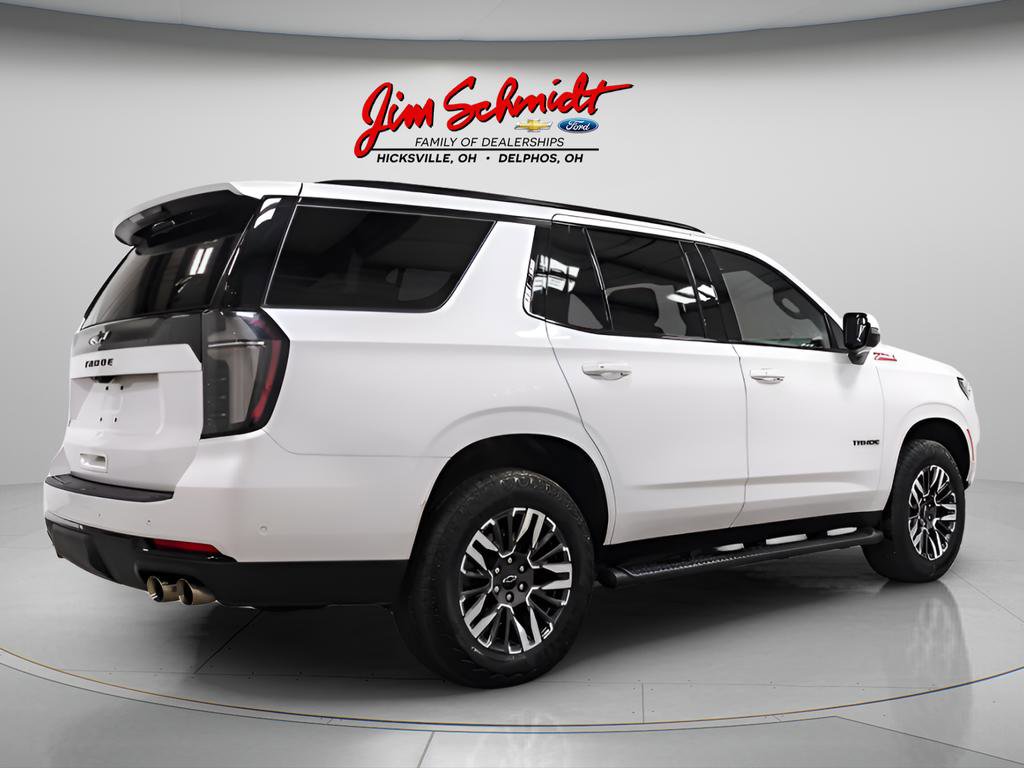 Used 2025 Chevrolet Tahoe Z71 w/ Comfort Package AWD/4WD image 6