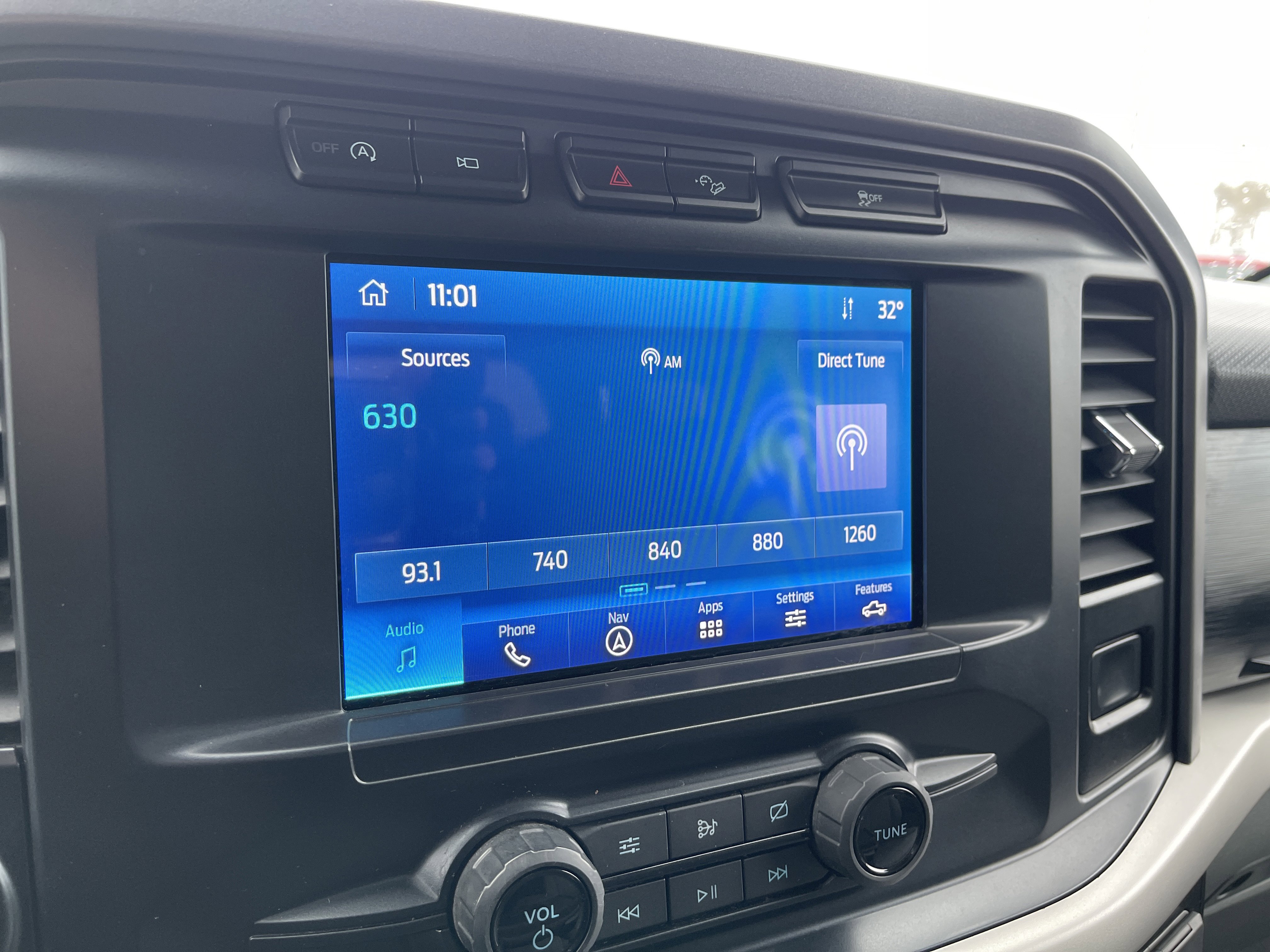 Used 2021 Ford F150 XLT w/ XTR Package image 16