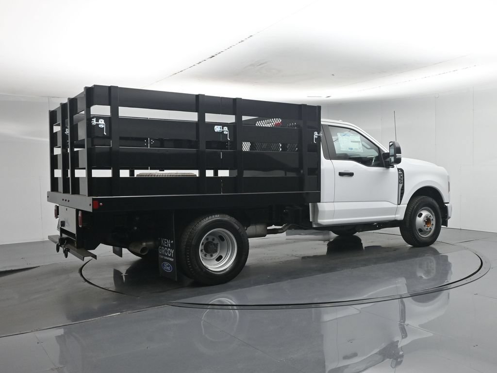 New 2026 Ford F350 XL w/ XL Chrome Package RWD image 21