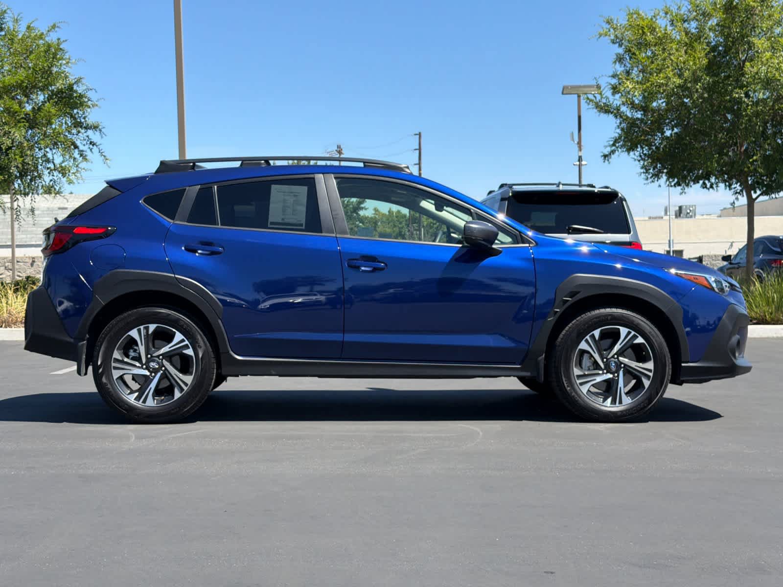 Used 2024 Subaru Crosstrek 2.0i Premium AWD/4WD image 12