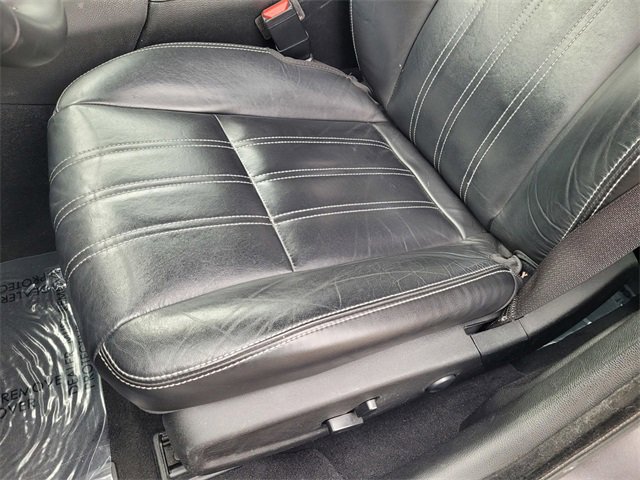 Used 2023 Chrysler 300 S image 12