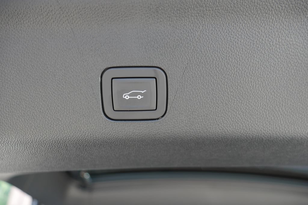New 2026 Chevrolet Tahoe RST AWD/4WD image 11