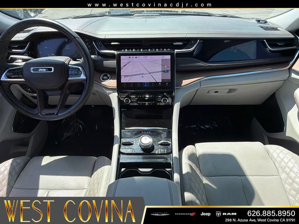 Used 2022 Jeep Grand Cherokee Summit w/ Advanced Protech Group IV AWD/4WD image 36