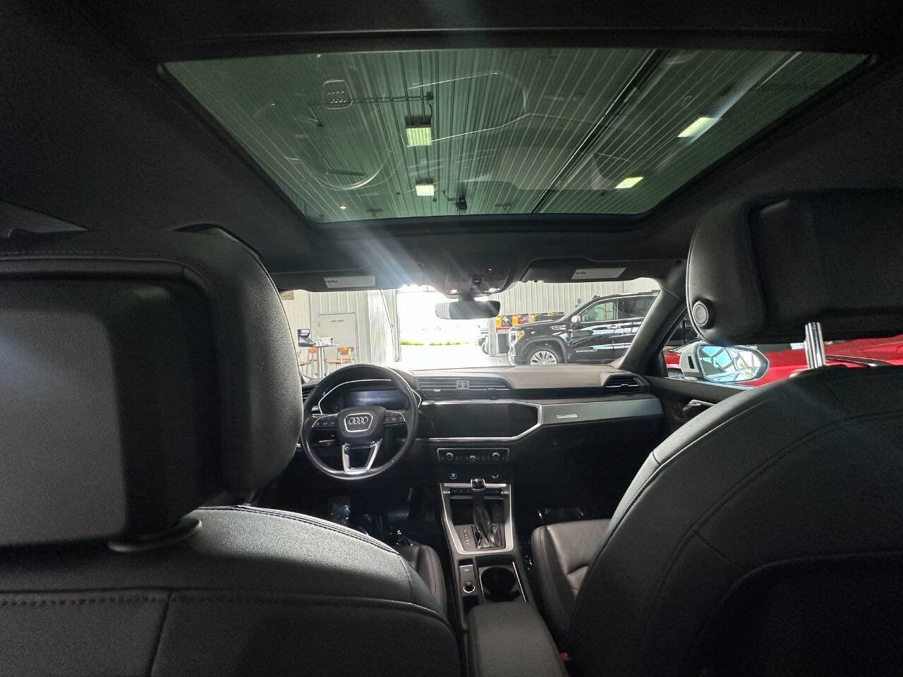 Used 2023 Audi Q3 2.0T Premium image 44