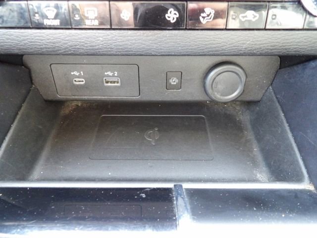 Used 2024 Mitsubishi Outlander SE image 29