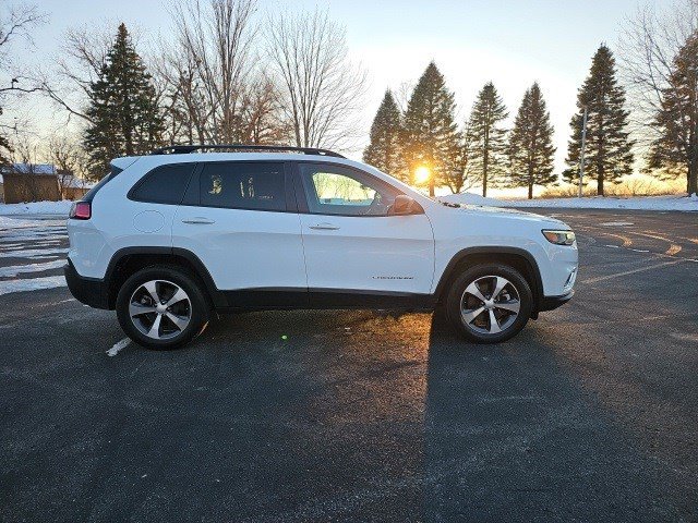 Used 2022 Jeep Cherokee Limited image 7
