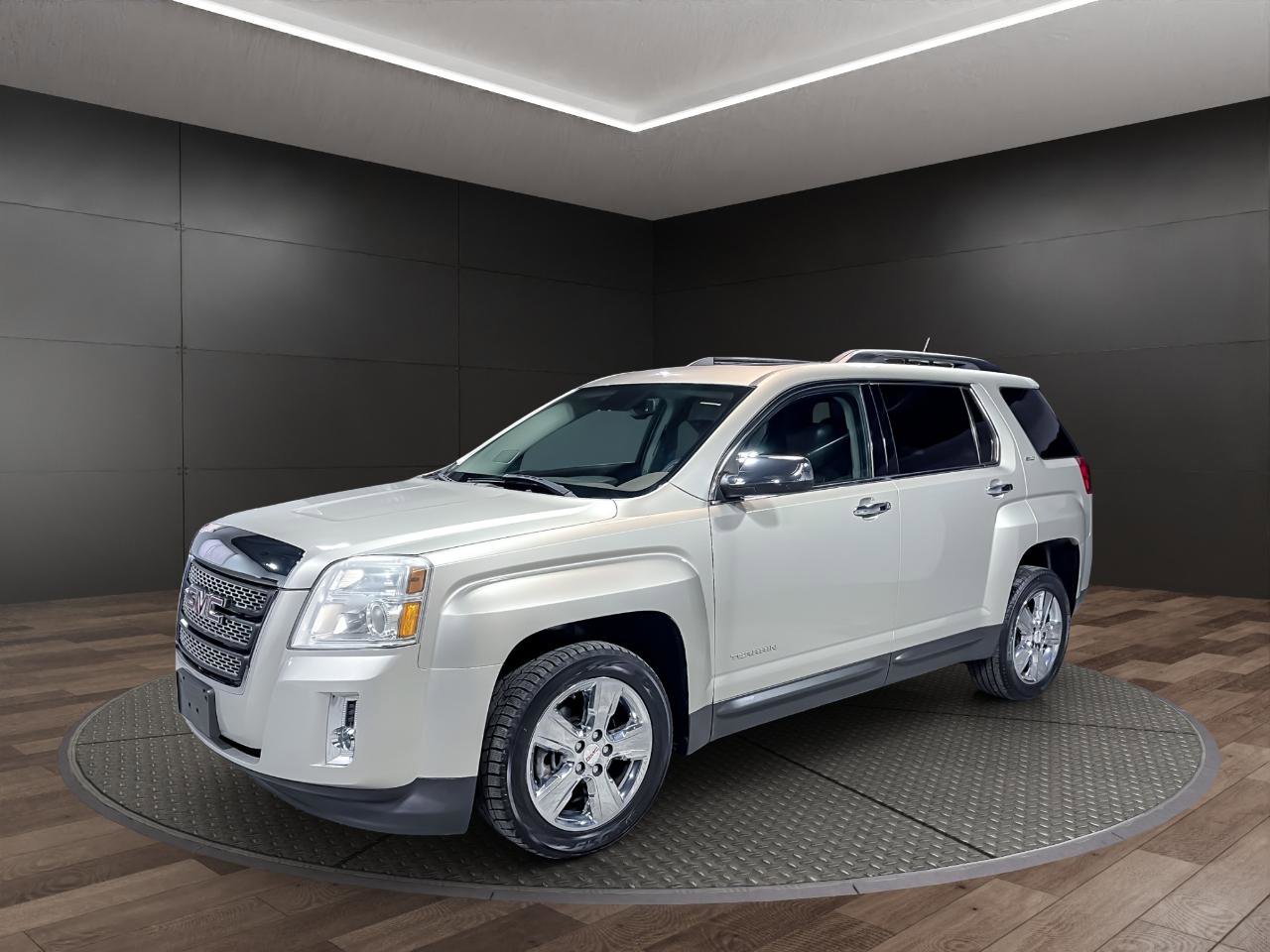 Used 2015 GMC Terrain SLT w/ Chrome Edition image 4