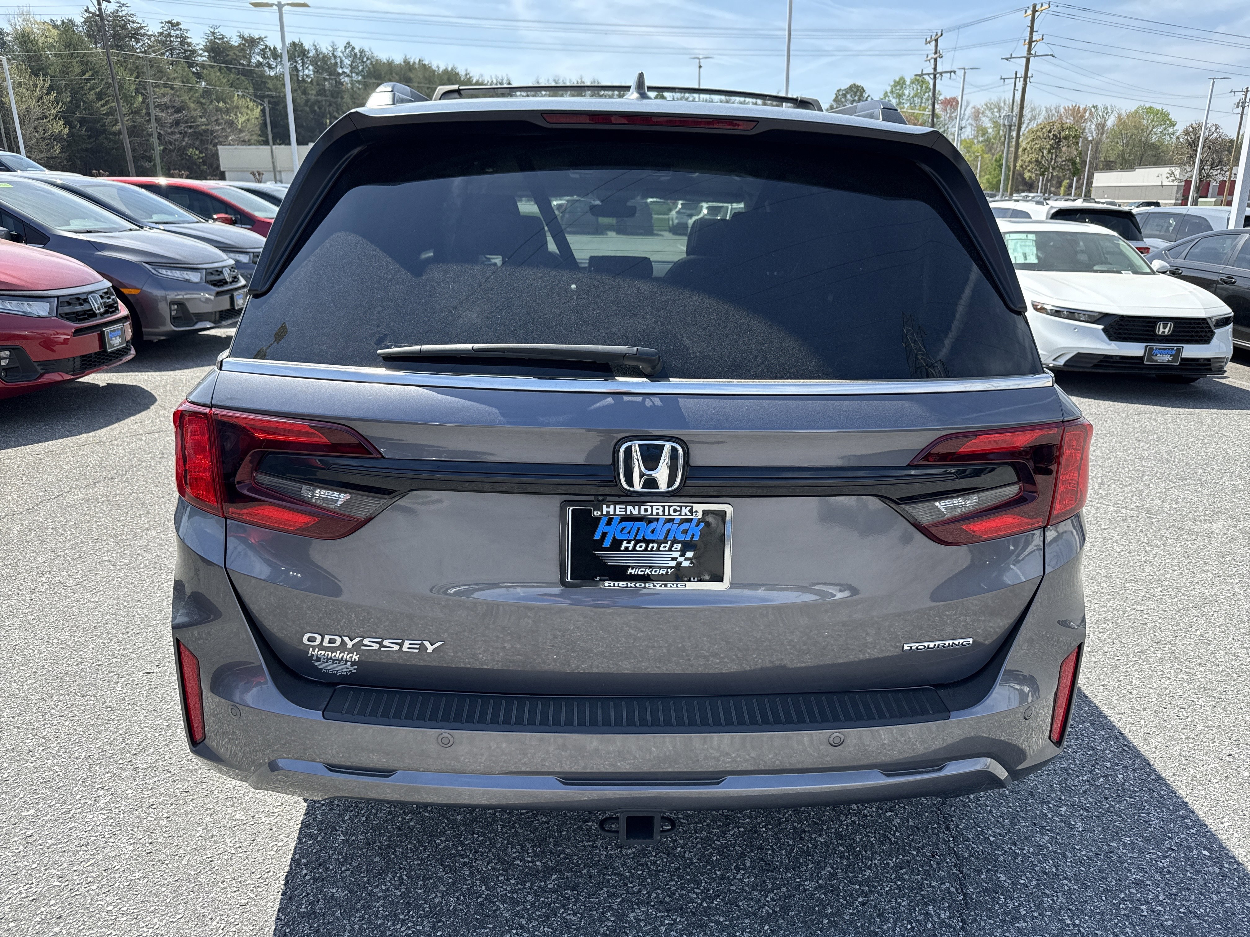 Certified 2025 Honda Odyssey Touring image 9